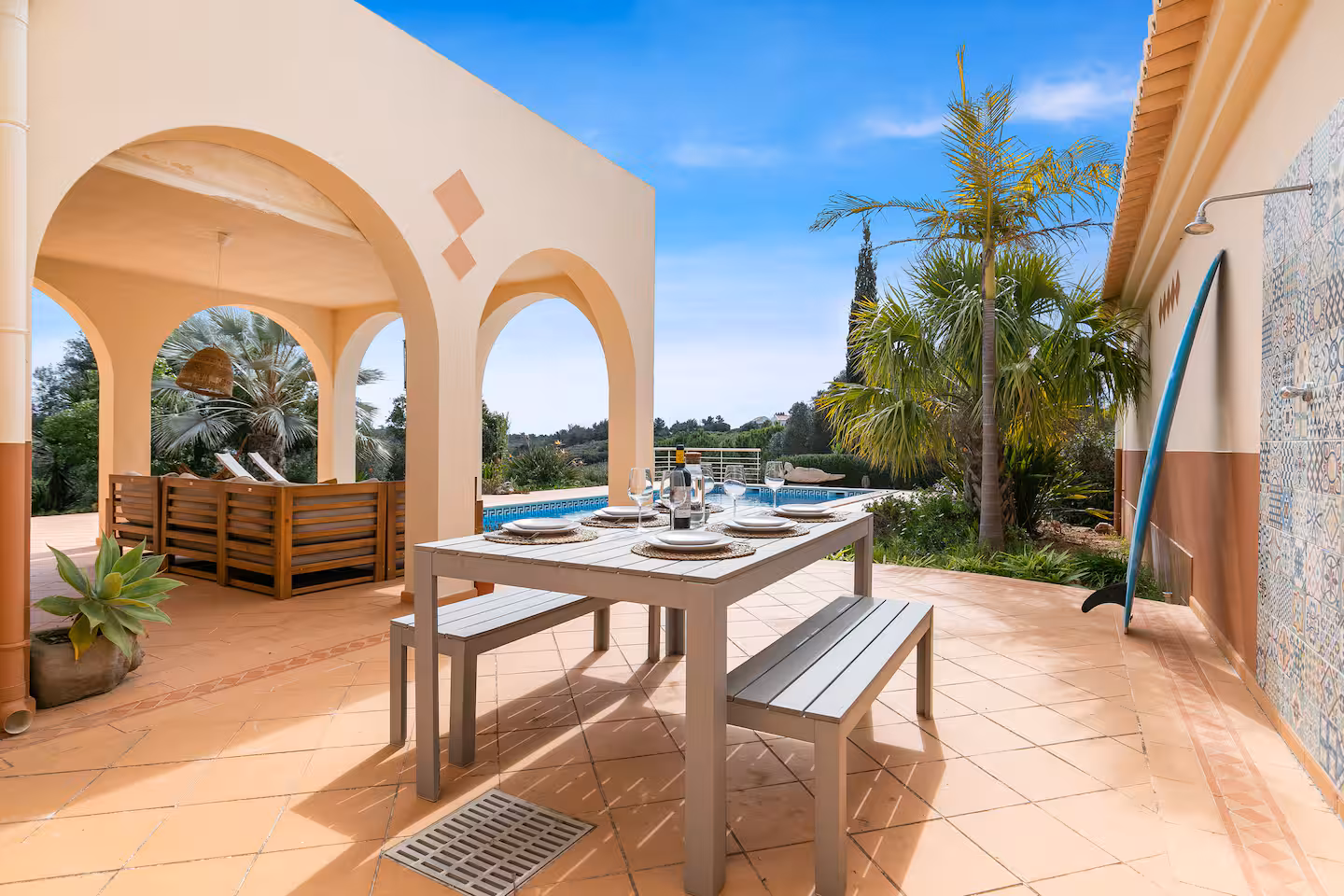 Second bedroom in Casa Onda – family villa near Burgau beach